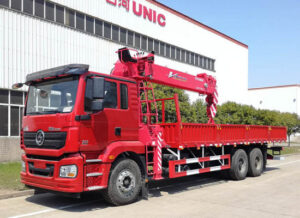 UNIC Crane urv 1204